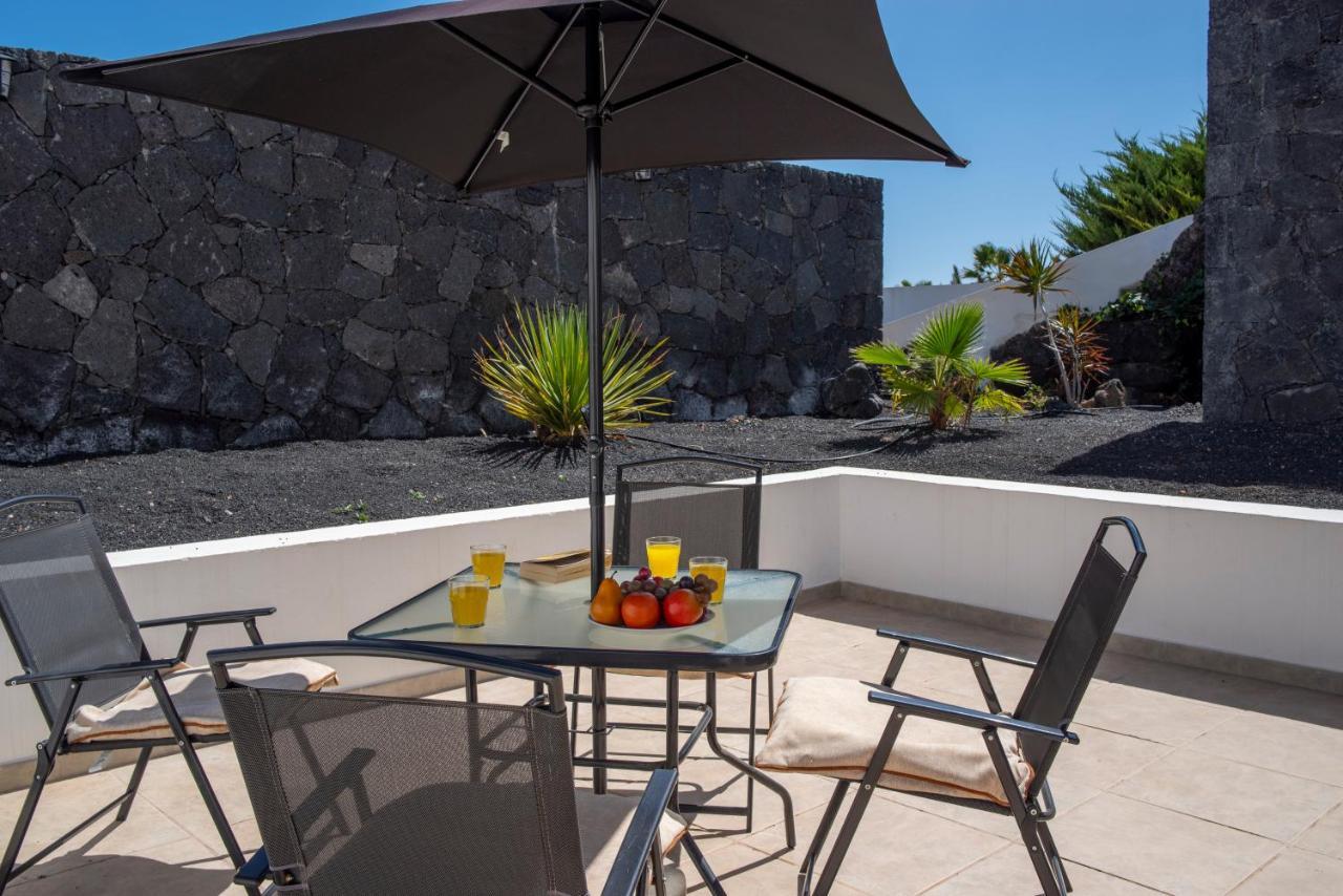 Casa Monicha Apartment Costa Teguise Exterior photo
