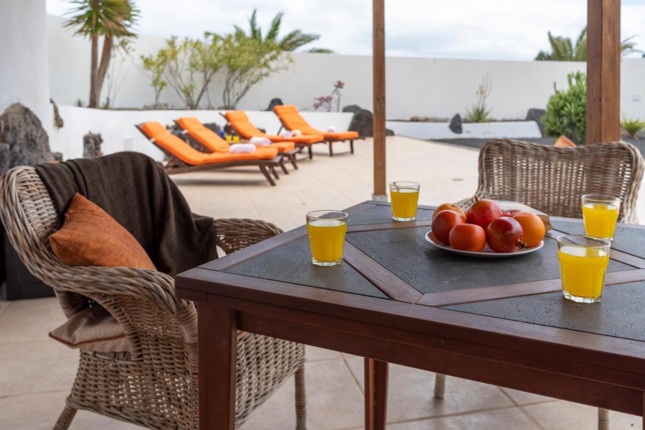 Casa Monicha Apartment Costa Teguise Exterior photo